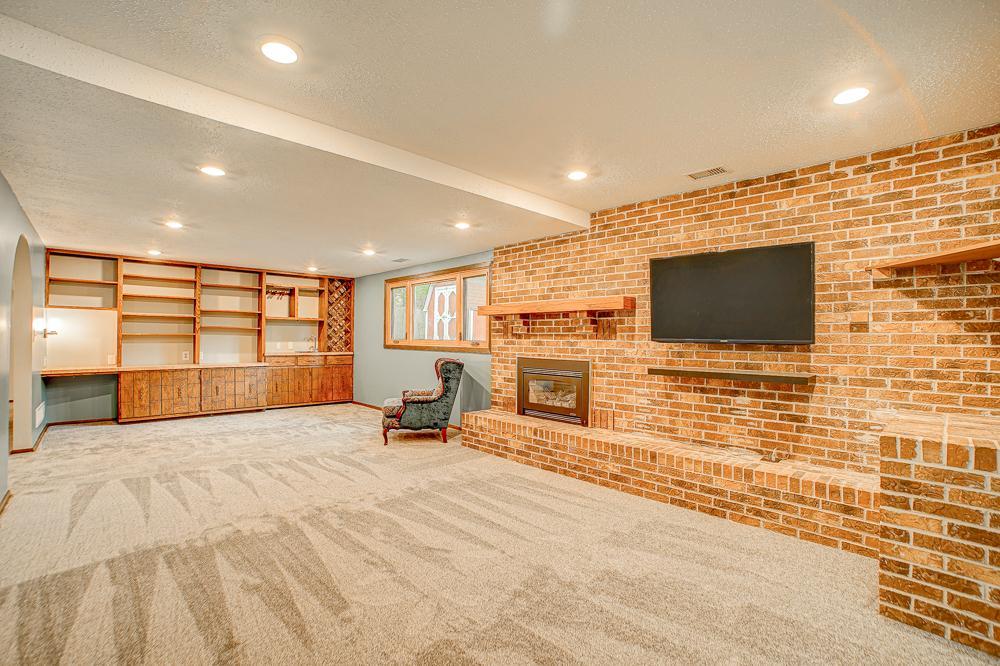 9721 Austin Street Northeast Blaine, MN 55014 - Photo 20 of 26