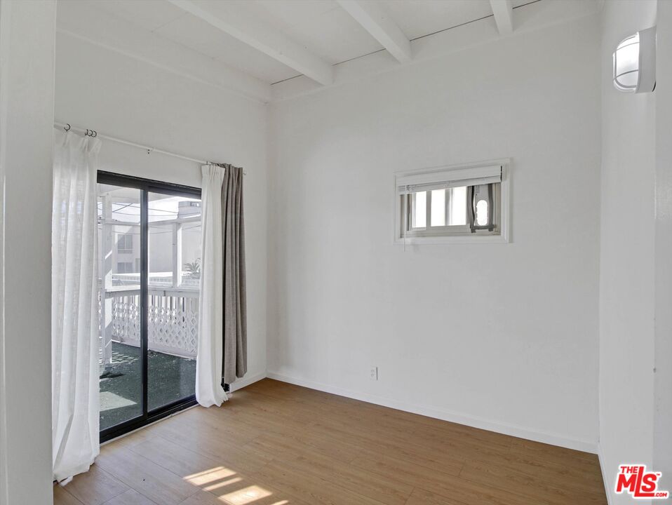 104 Sunridge Street Playa del Rey, CA 90293 - Photo 21 of 61