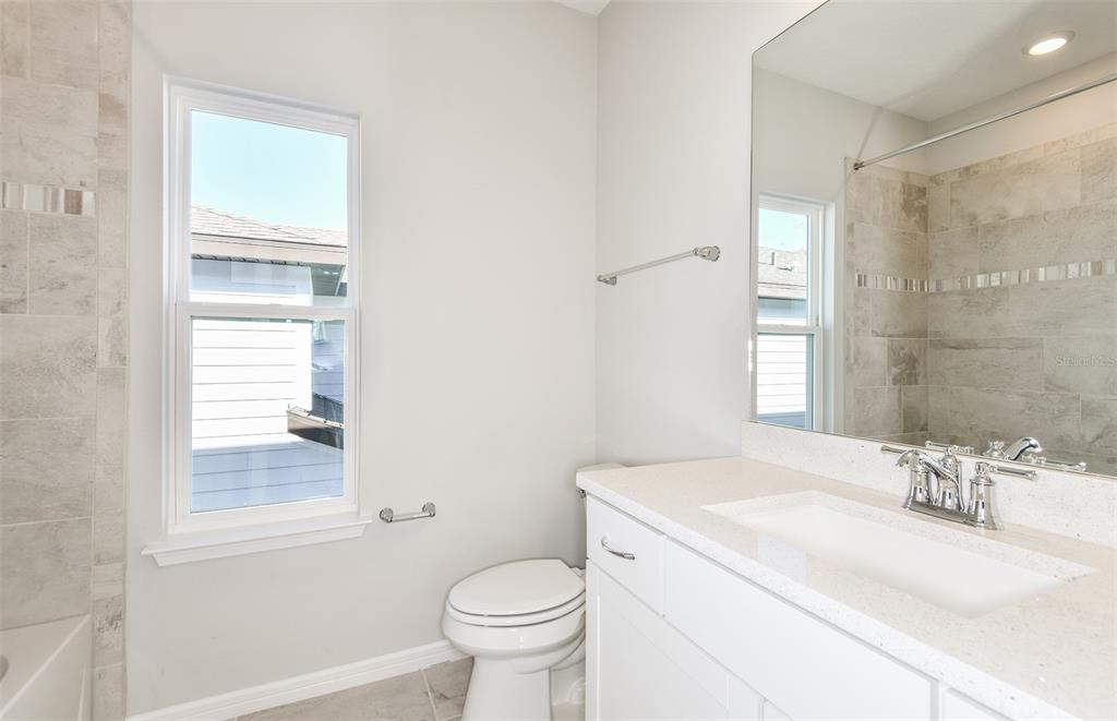 9869 Trellis Vine Way Palmetto, FL 34221 - Photo 14 of 22
