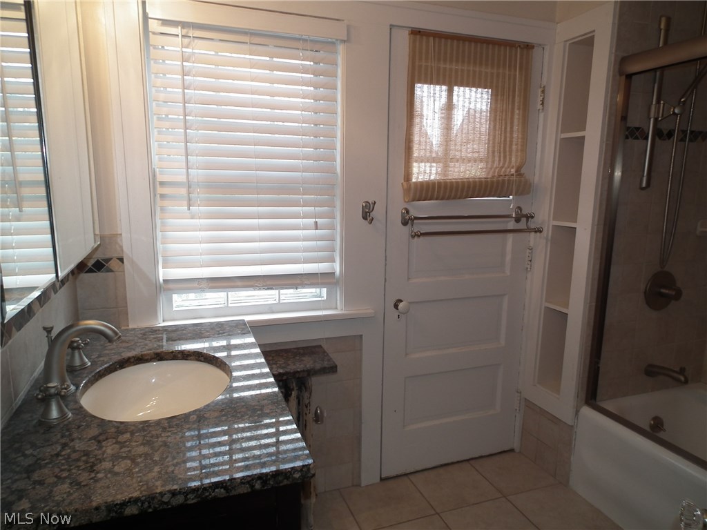3299 Daleford Road Cleveland, OH 44120 - Photo 11 of 11 Gallery Image 11