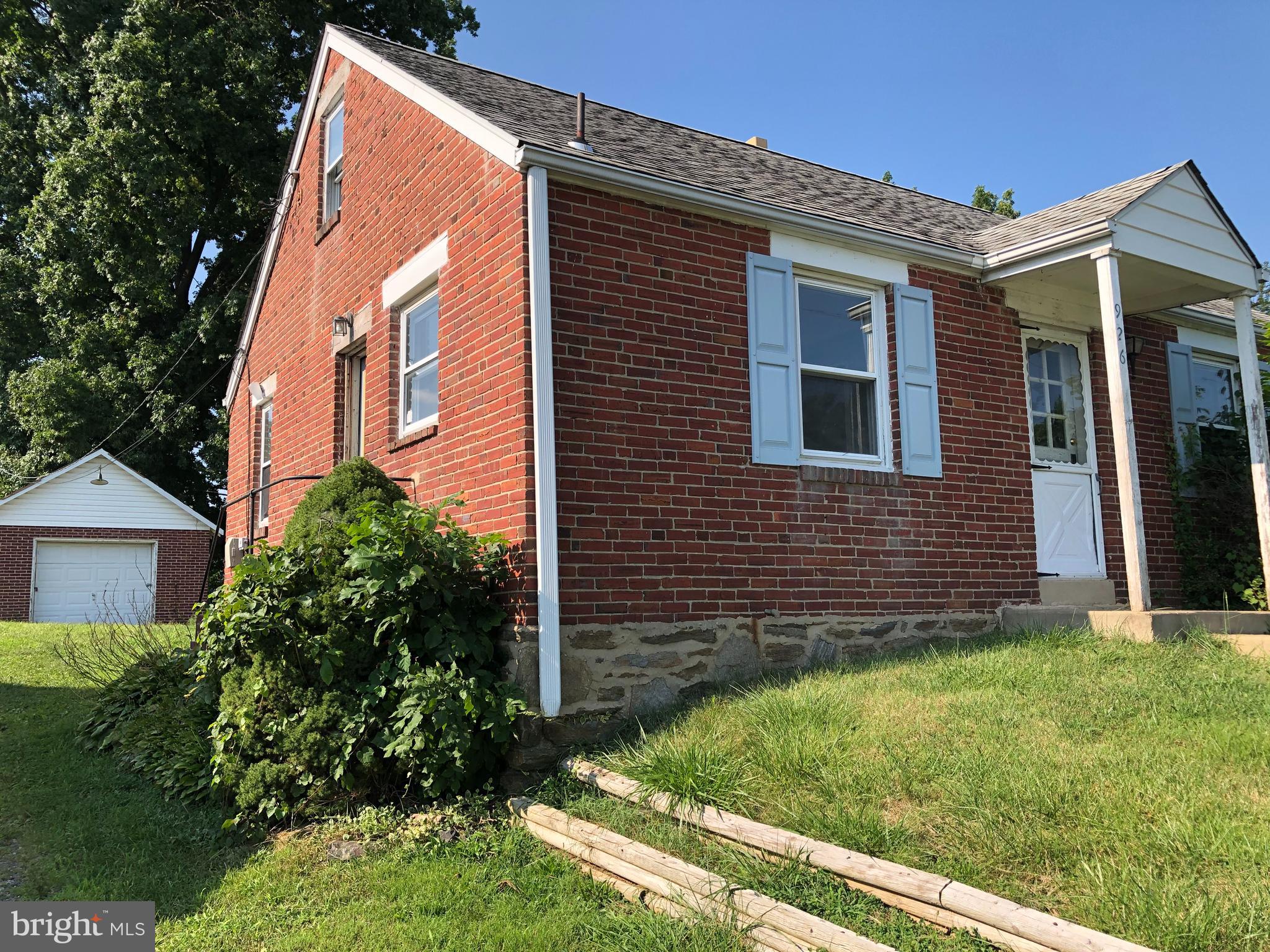 926 Thornton Road Marcus Hook, PA 19061 - Photo 1 of 13 Gallery Image 1