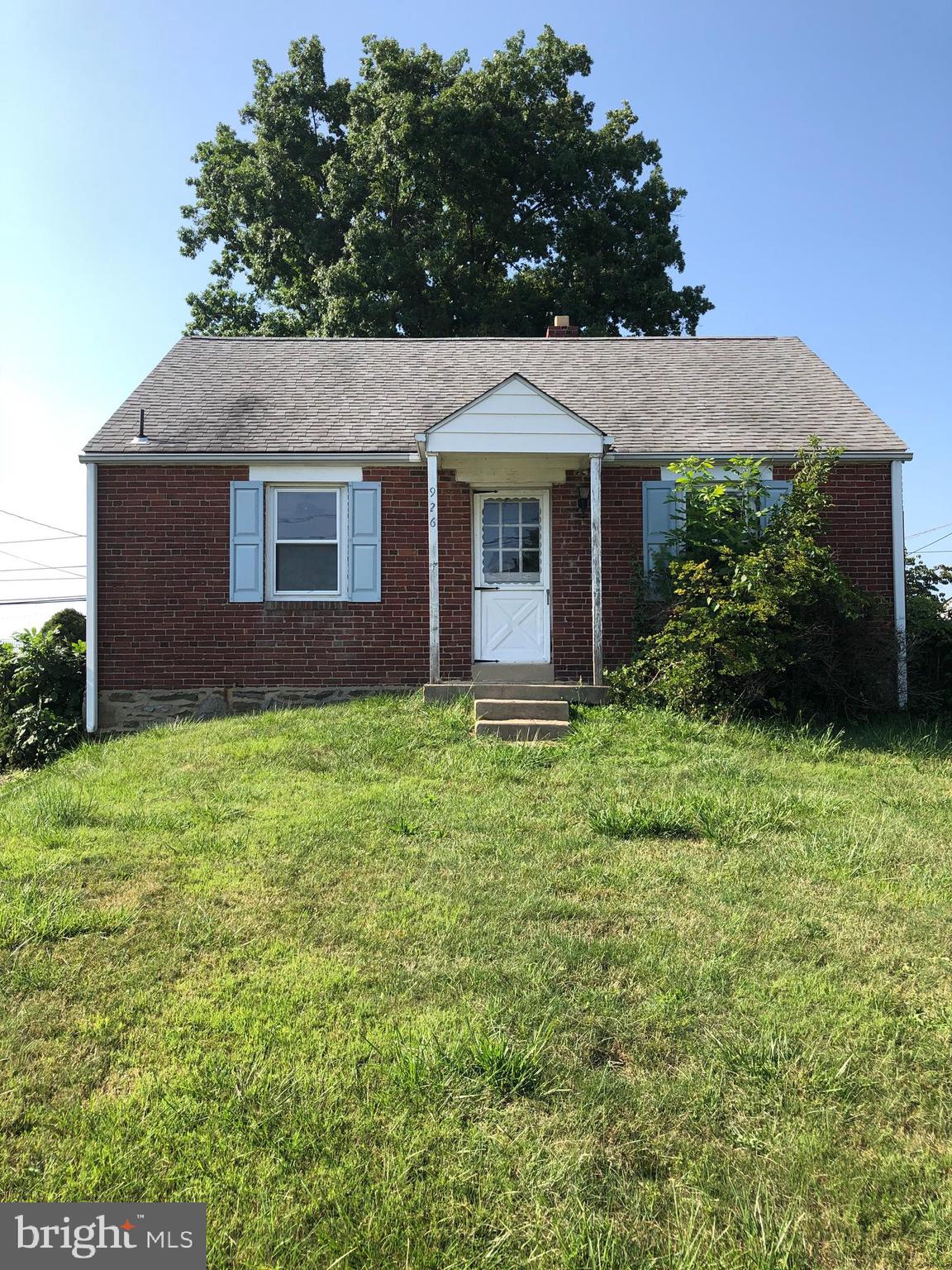 926 Thornton Road Marcus Hook, PA 19061 - Photo 2 of 13 Gallery Image 2