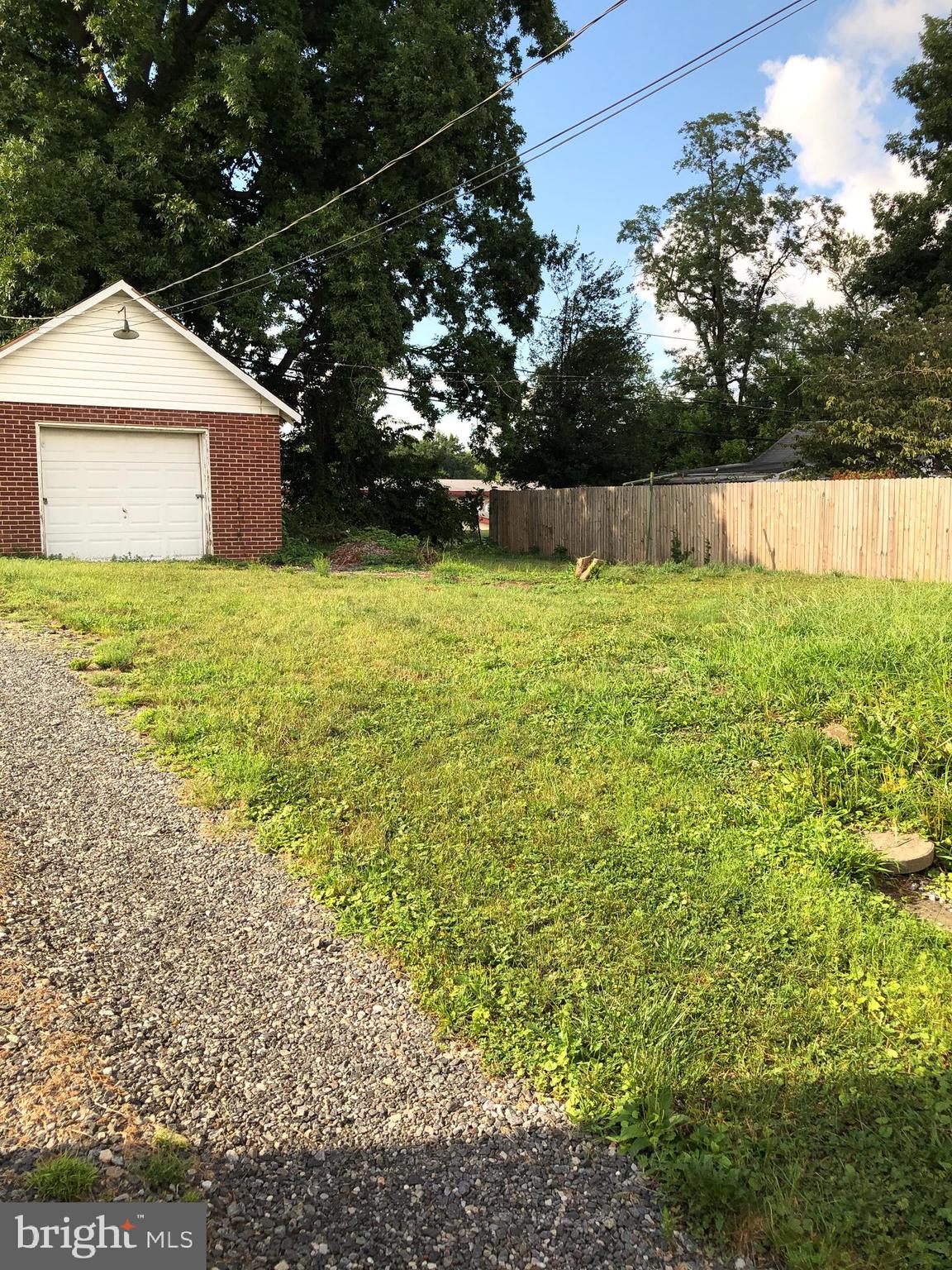 926 Thornton Road Marcus Hook, PA 19061 - Photo 13 of 13 Gallery Image 13