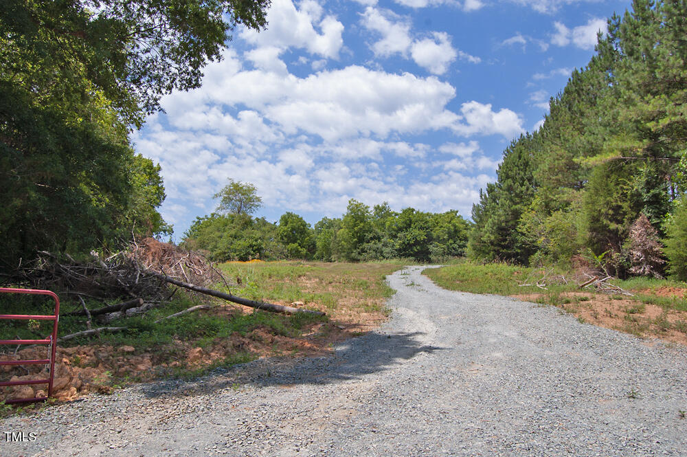 507 Agpark Road Pittsboro, NC 27312 - Photo 13 of 34 DSC_0462