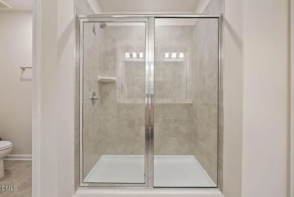 $2,150 | 319 Joneshaven Drive, Fuquay-Varina, NC 27526