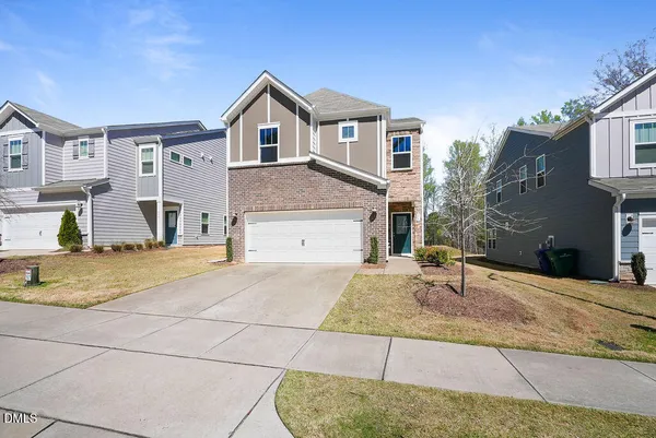 $2,150 | 319 Joneshaven Drive, Fuquay-Varina, NC 27526