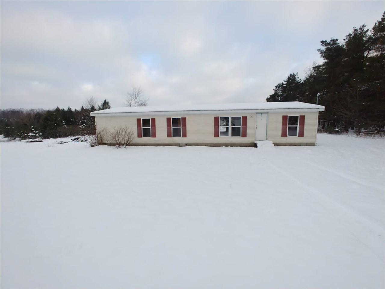 21648 Rice Road Copemish, MI 49625 - Photo 25 of 30 1855663-24.JPG