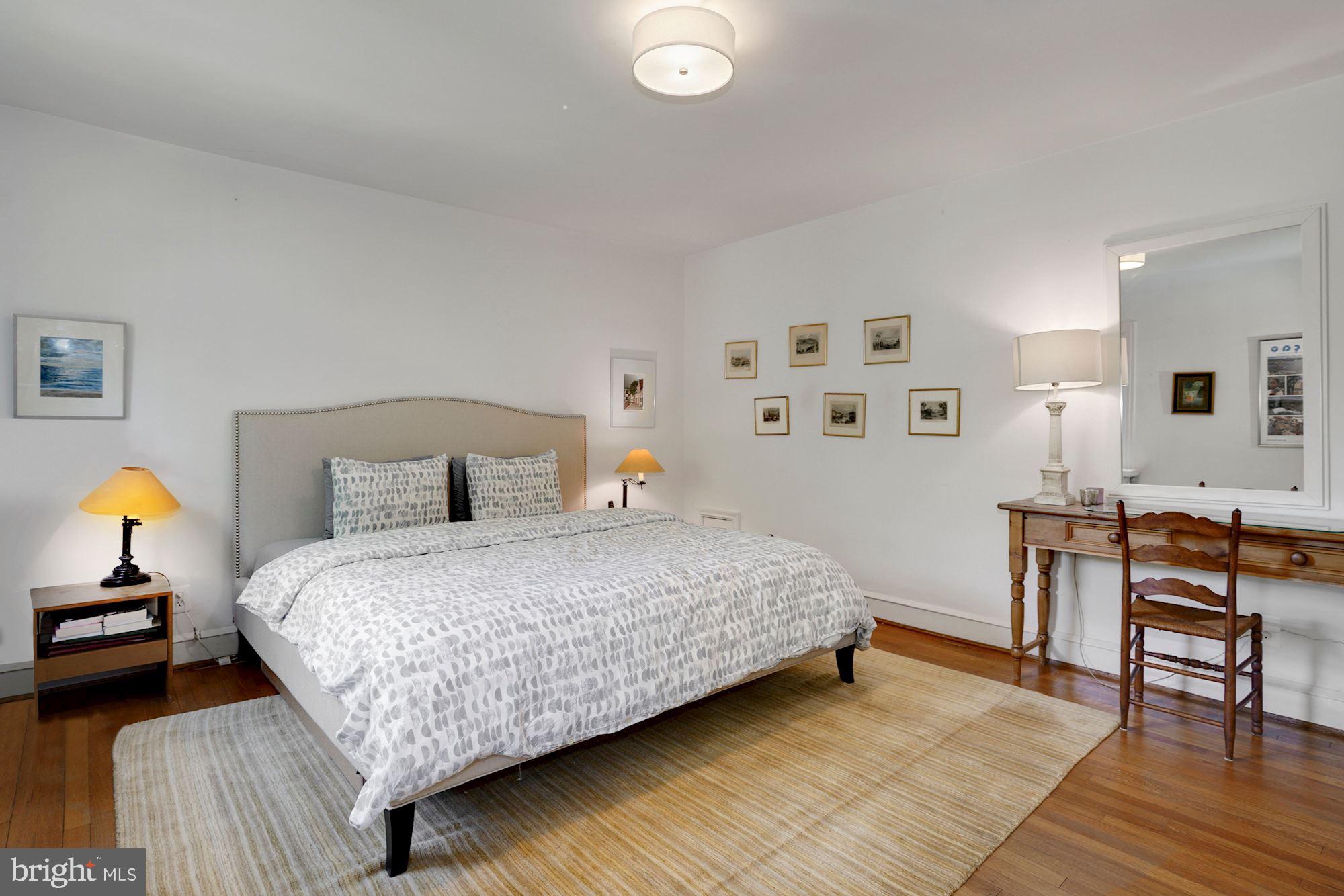 3702 R Street Northwest Washington, DC 20007 - Photo 12 of 32 Large master bedroom
