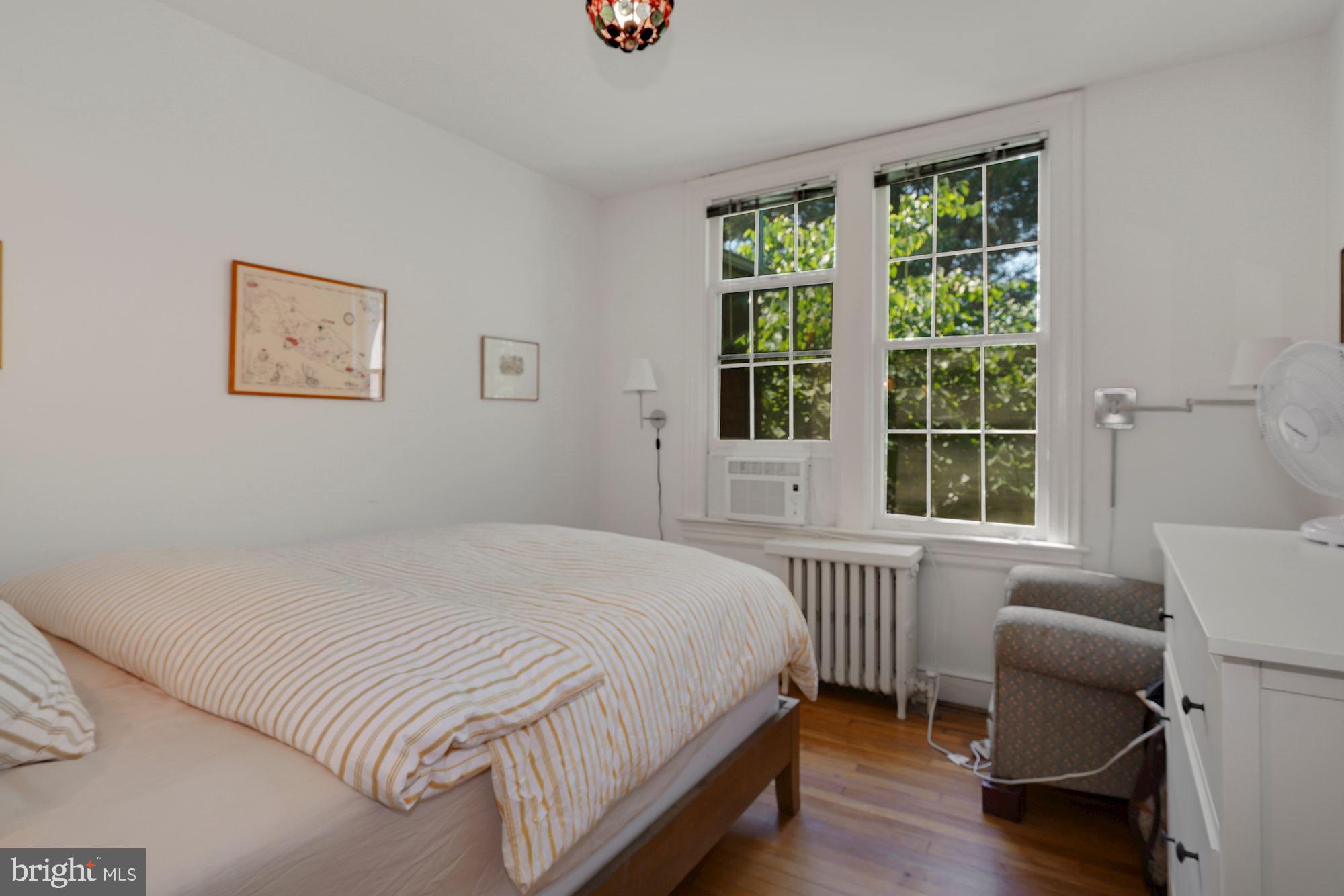 3702 R Street Northwest Washington, DC 20007 - Photo 14 of 32 2nd bedroom with nice light