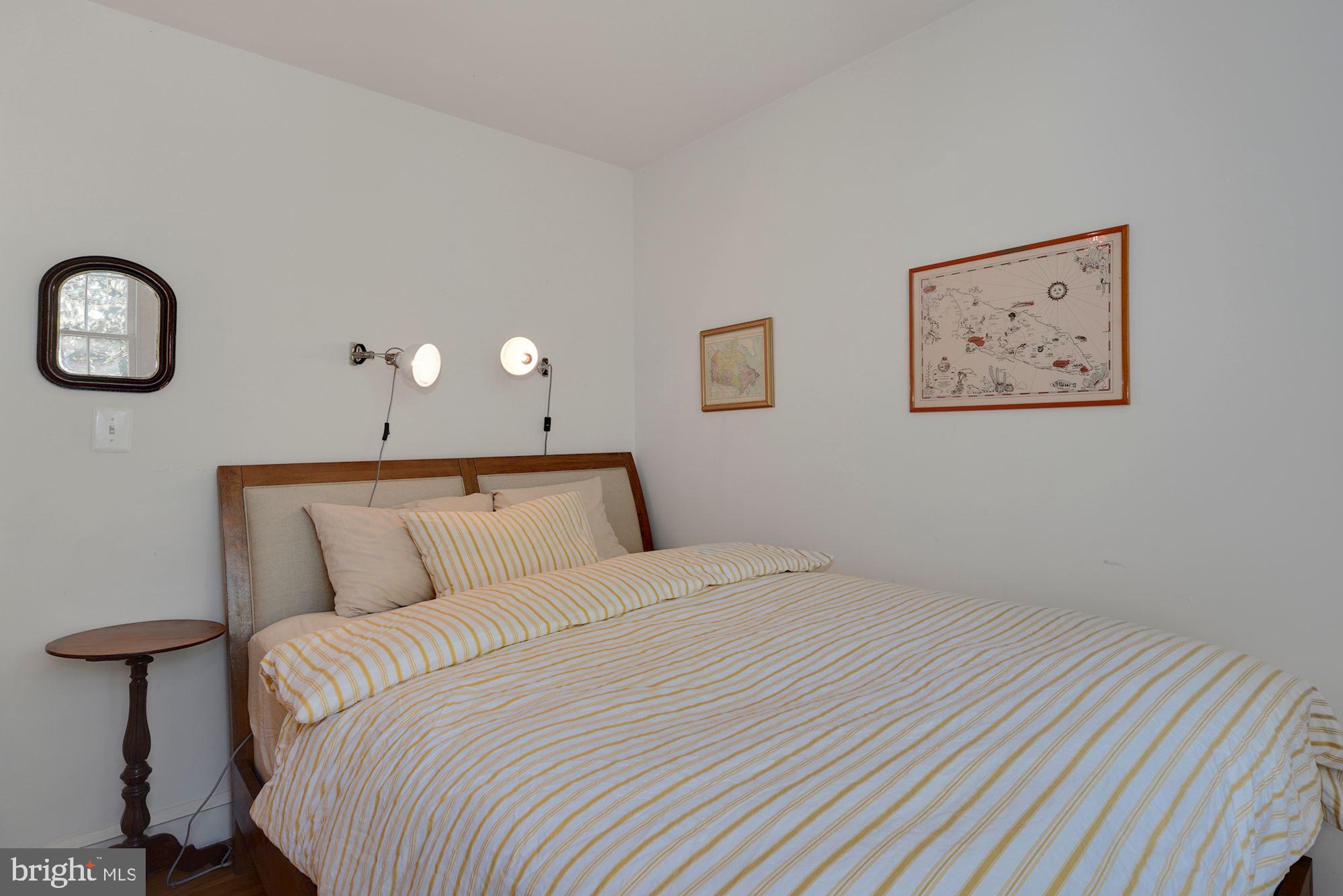3702 R Street Northwest Washington, DC 20007 - Photo 15 of 32 2nd bedroom with nice light