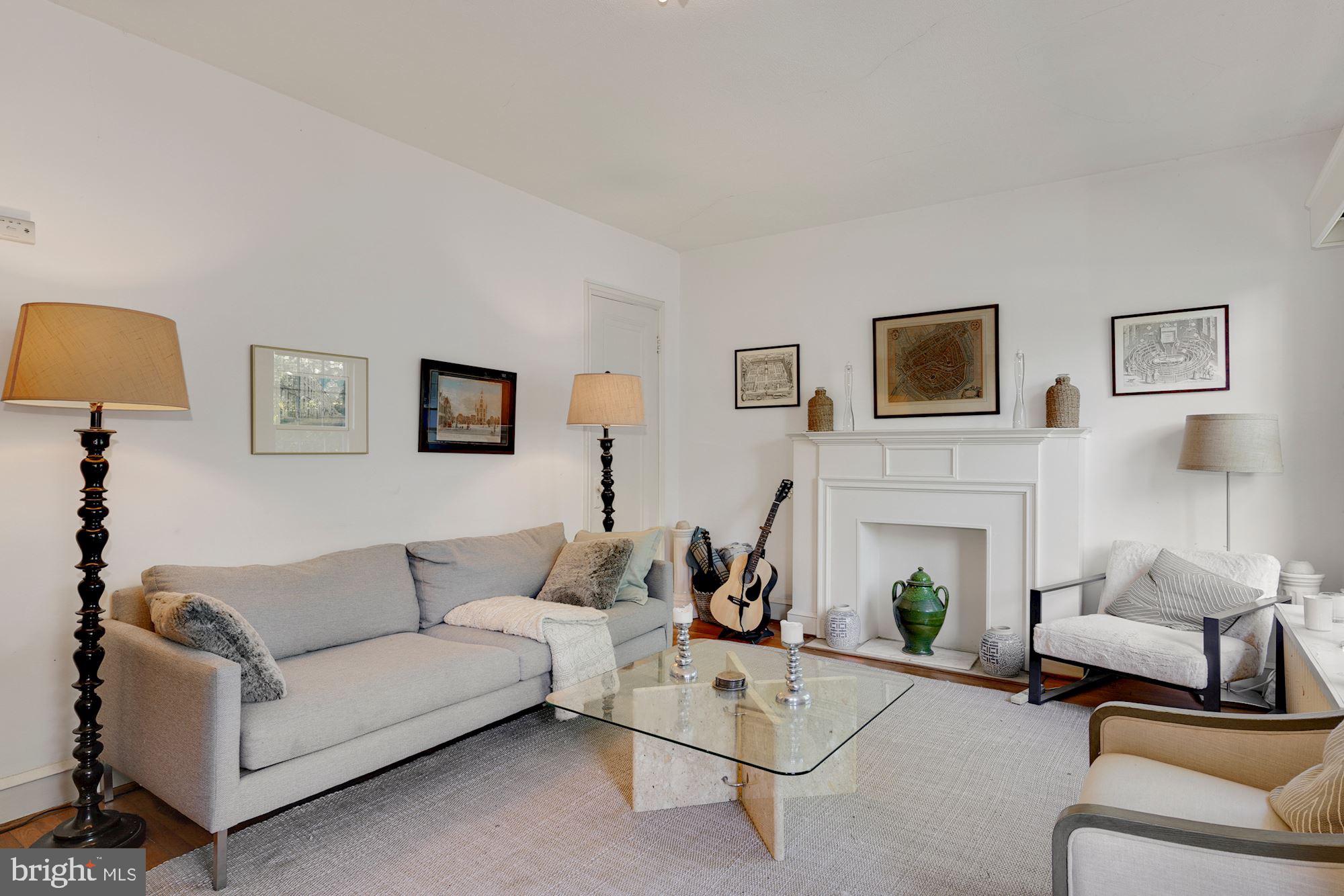 3702 R Street Northwest Washington, DC 20007 - Photo 2 of 32 Lovely and bright living room