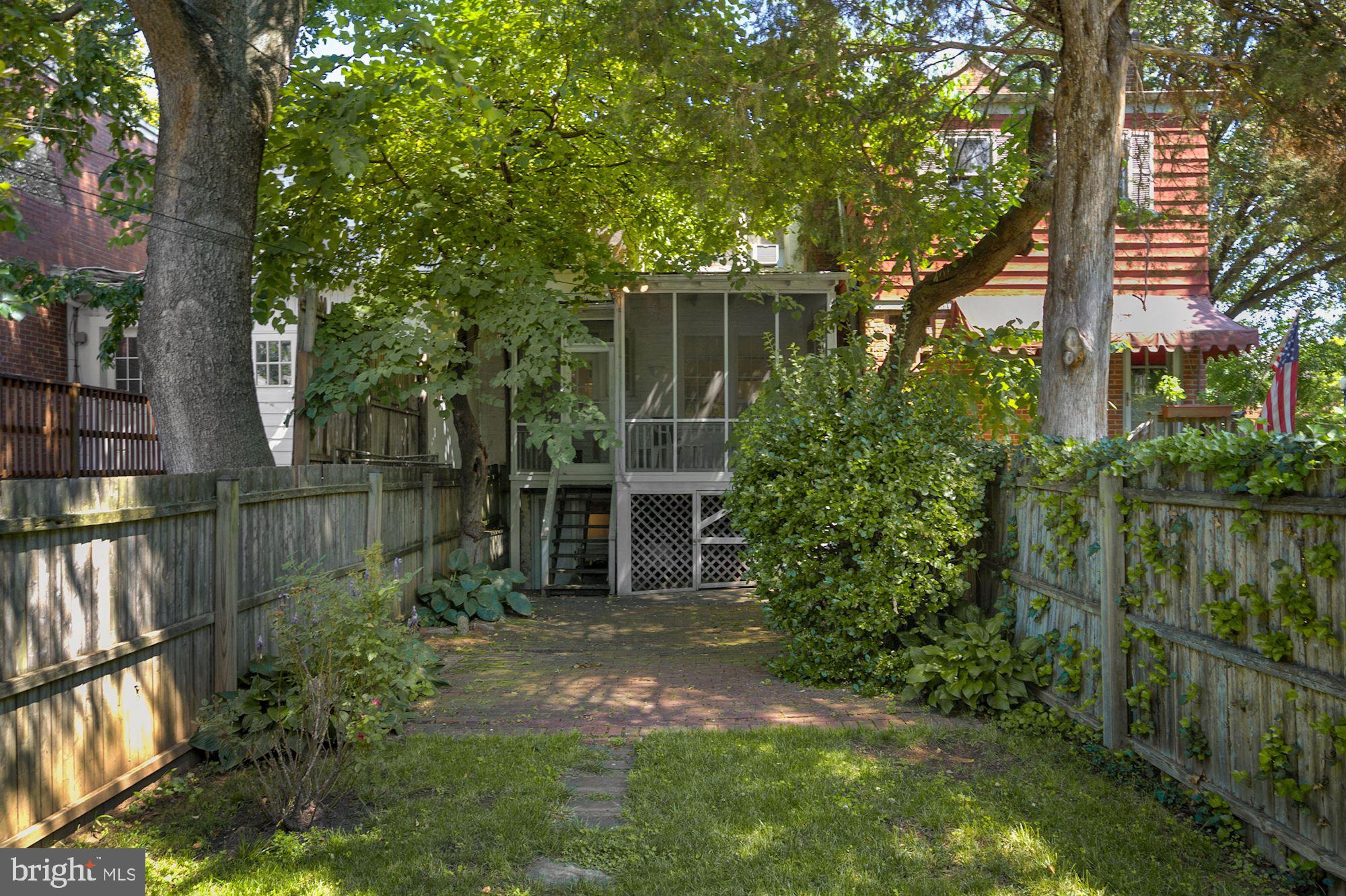 3702 R Street Northwest Washington, DC 20007 - Photo 29 of 32 Beautiful fenced backyard
