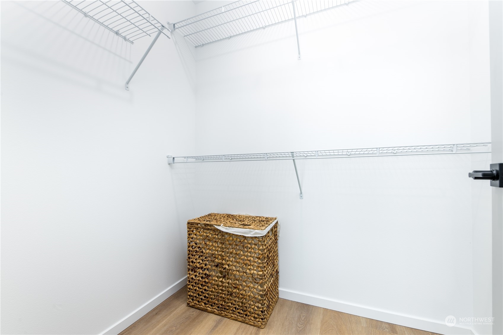 2170 Southwest Elmgrove Street Seattle, WA 98106 - Photo 13 of 19 Gallery Image 13