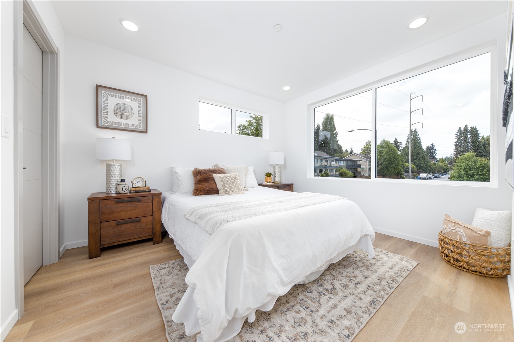 2170 Southwest Elmgrove Street Seattle, WA 98106 - Photo 10 of 19 Gallery Image 10