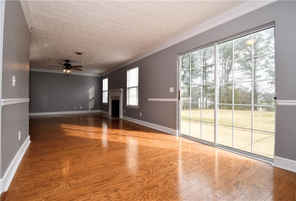 273 Carrington Way Canton, GA 30115 - Photo 9 of 26