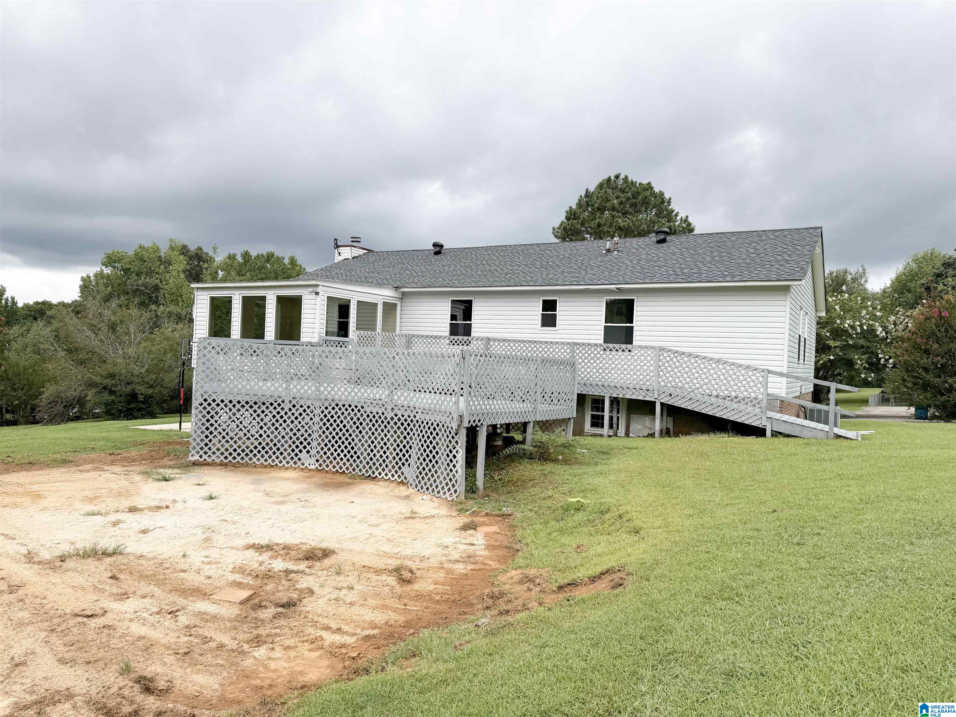 210 Frances Lane Hayden, AL 35079 - Photo 4 of 54