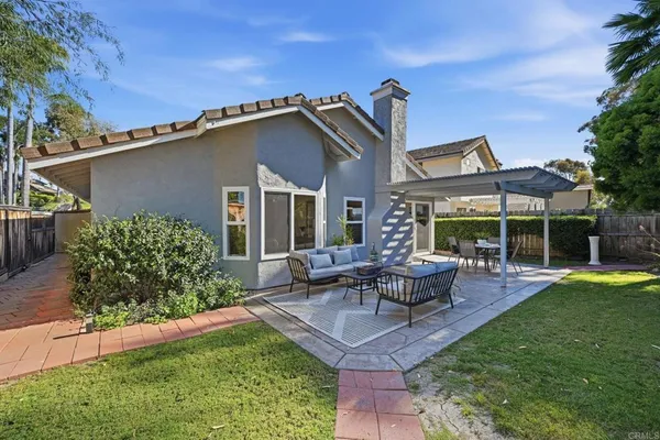 $1,275,000 | 7945 Calle Madrid, Carlsbad, CA 92009