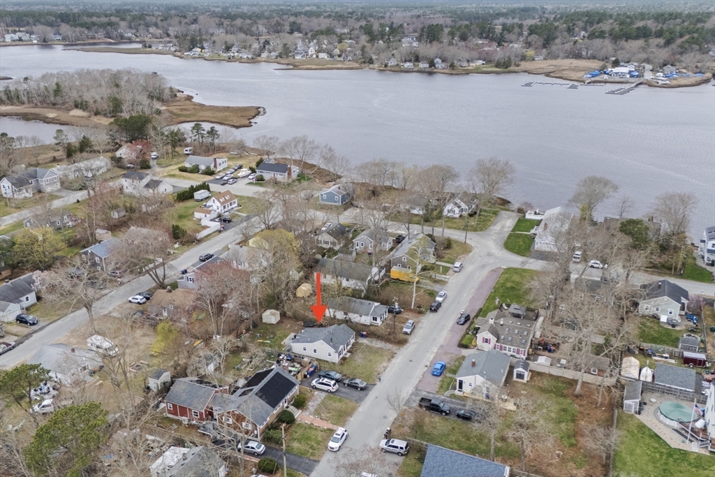 10 3rd Avenue Wareham, MA 02571 - Photo 2 of 32