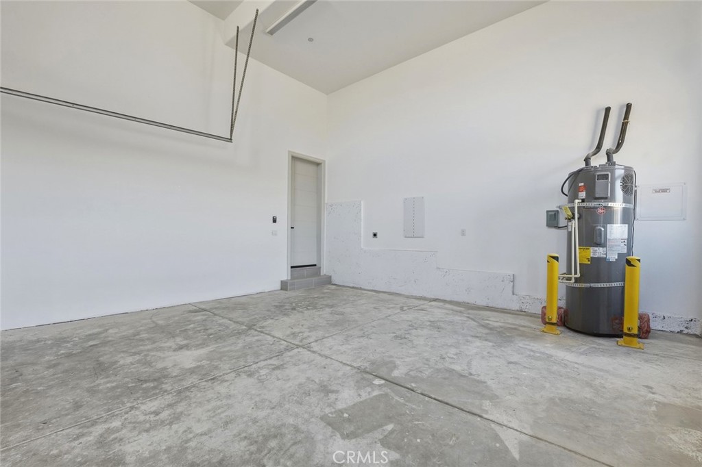 16515 Canyon Ridge Drive Riverside, CA 92503 - Photo 47 of 61