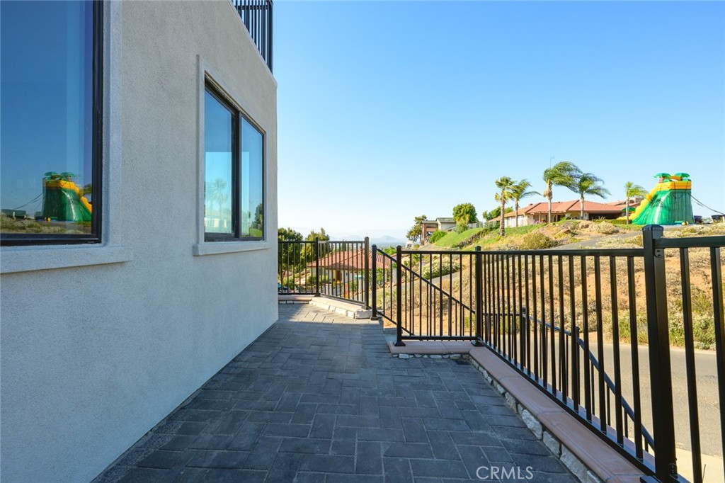16515 Canyon Ridge Drive Riverside, CA 92503 - Photo 49 of 61