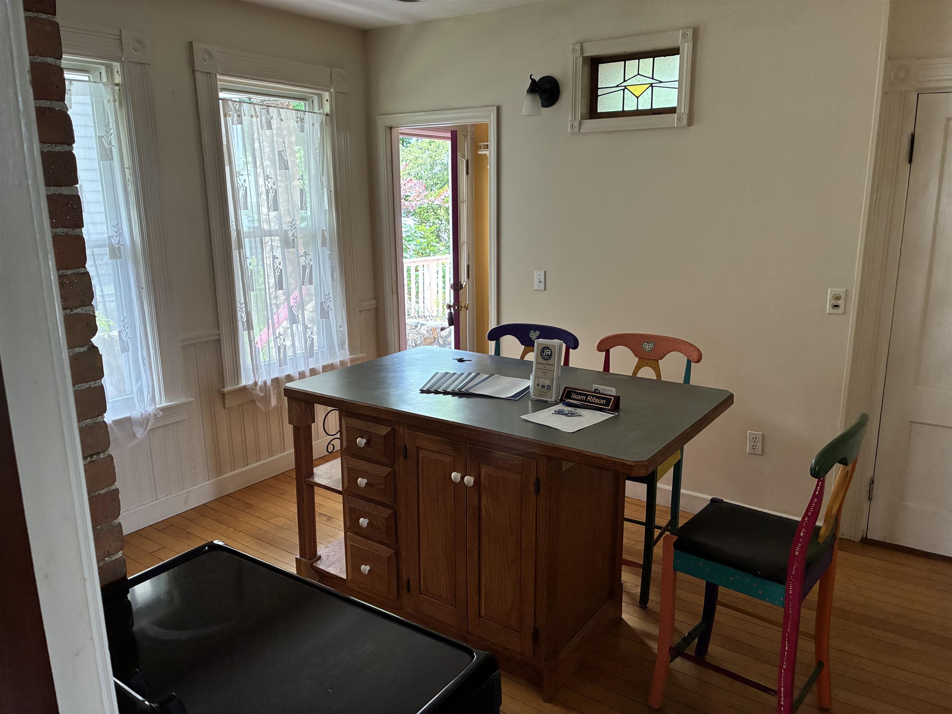 414 Walnut Street Manchester, NH 03104 - Photo 7 of 35