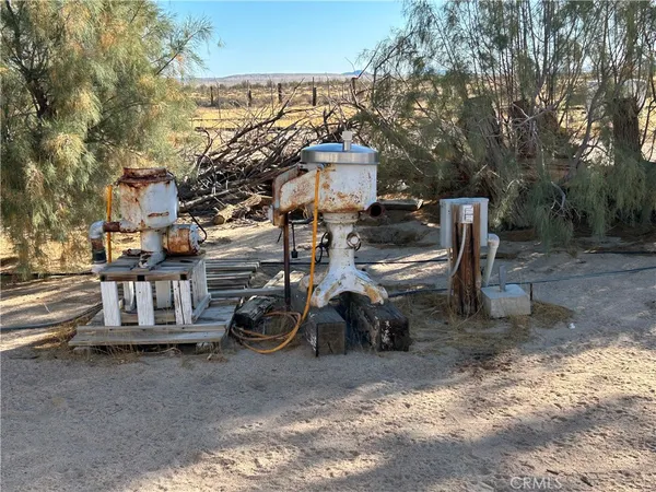 $115,000 | 40694 Mountain View Road, Newberry Springs, CA 92365