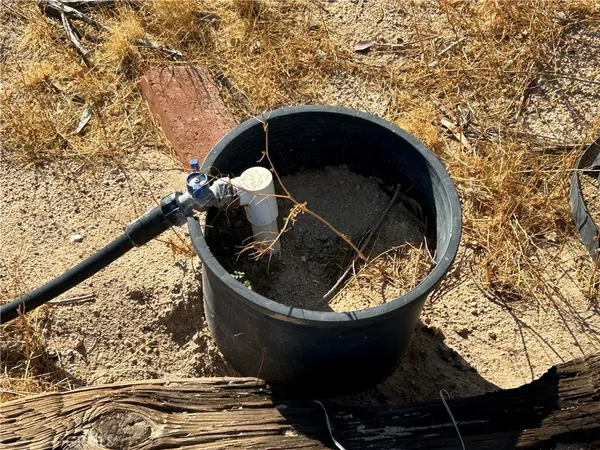 $115,000 | 40694 Mountain View Road, Newberry Springs, CA 92365