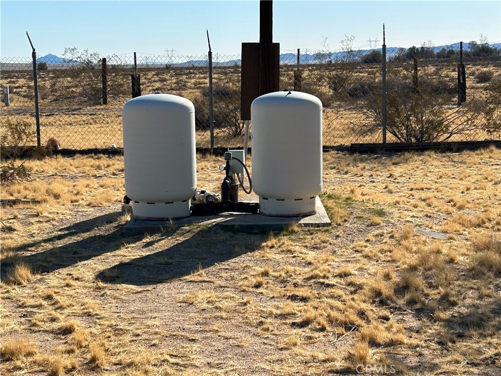 40694 Mountain View Road Newberry Springs, CA 92365 - Photo 18 of 26