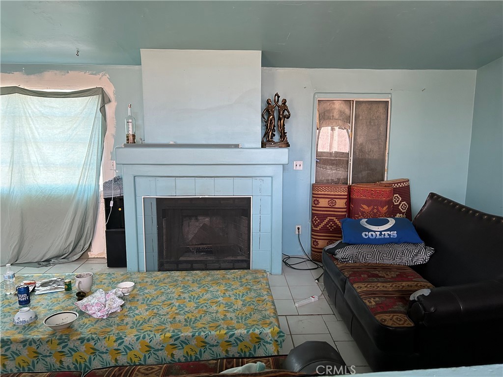 40694 Mountain View Road Newberry Springs, CA 92365 - Photo 8 of 26