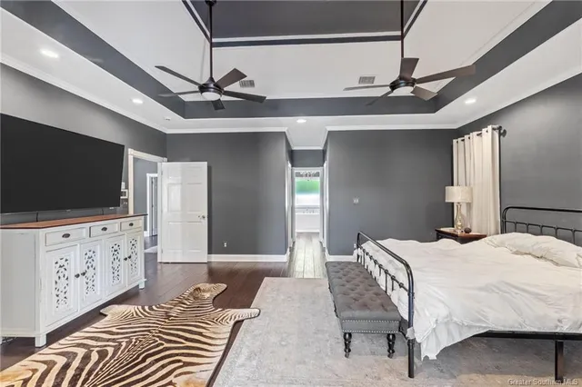 $695,000 | 720 You Winn Road, Lake Charles, LA 70611