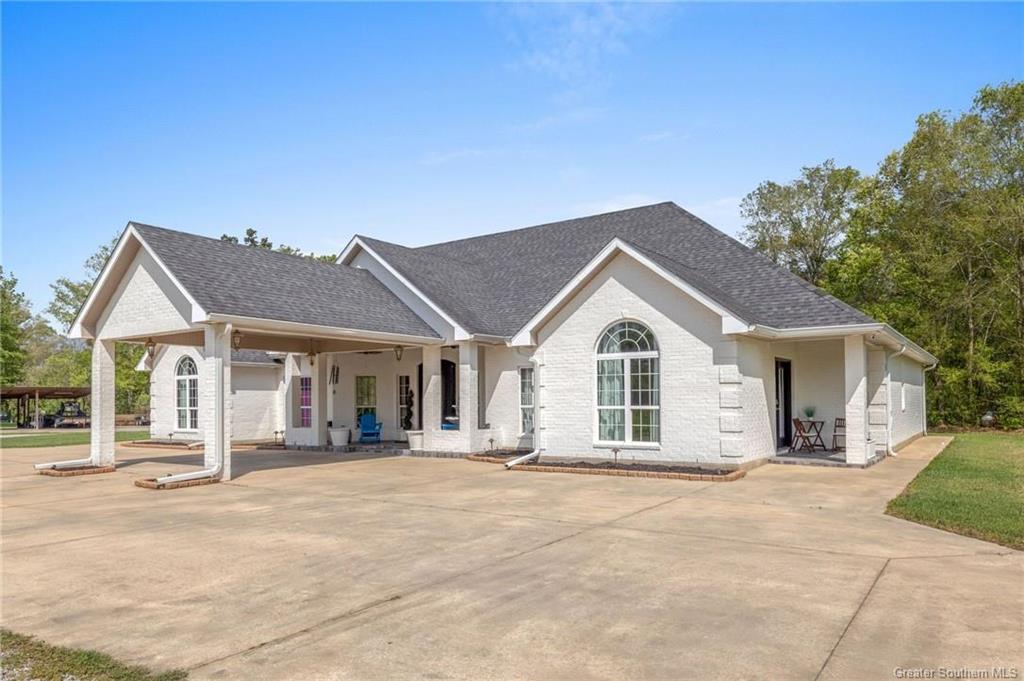 720 You Winn Road Lake Charles, LA 70611 - Photo 2 of 48