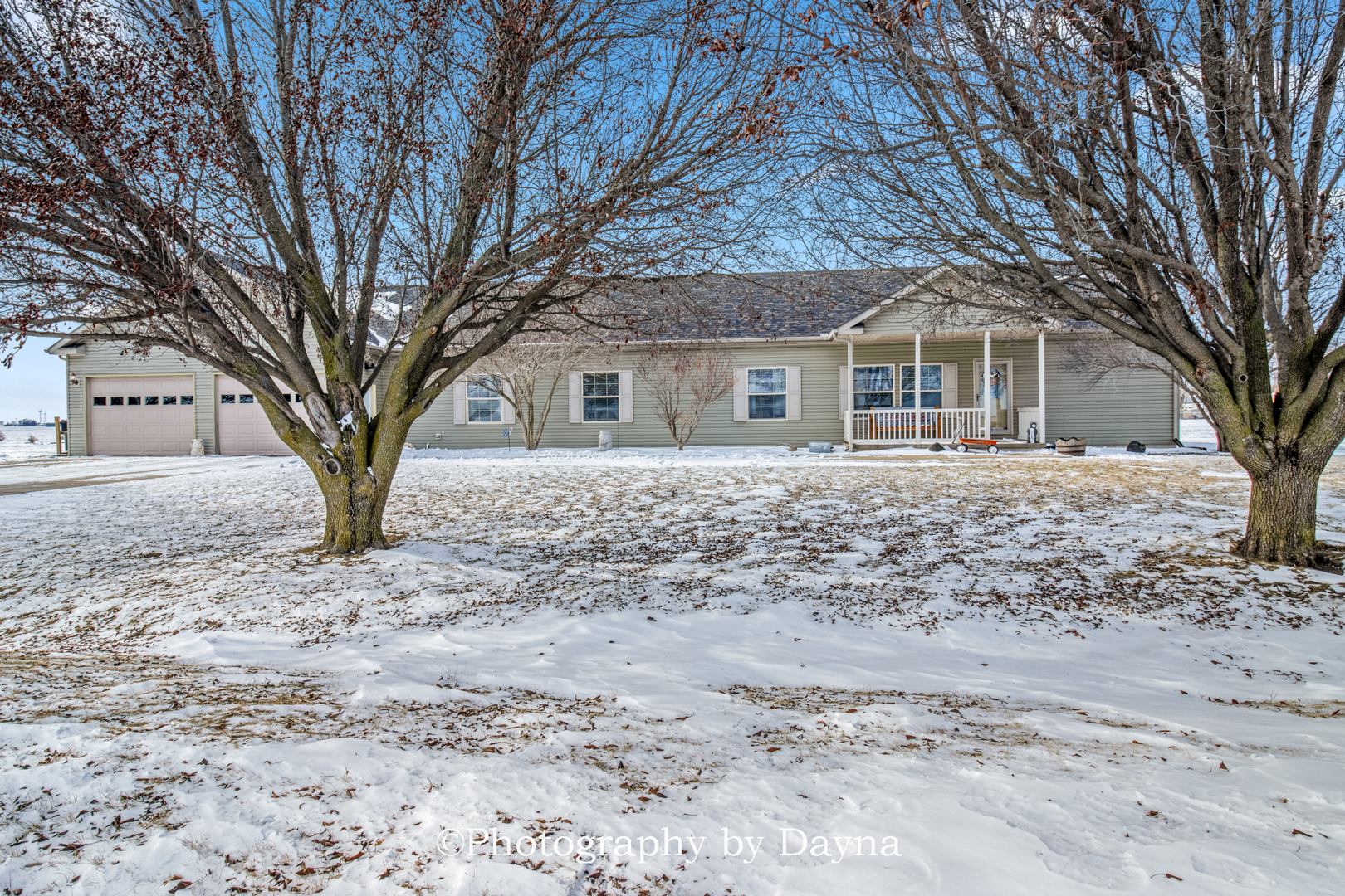 321 South Maple Street Buckingham, IL 60917 - Photo 2 of 32