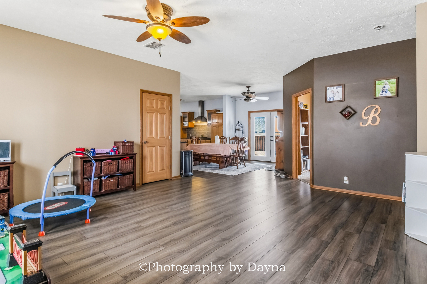 321 South Maple Street Buckingham, IL 60917 - Photo 4 of 32