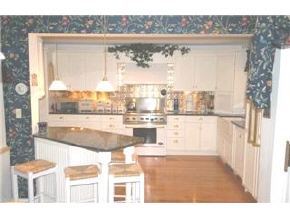 31 Westview Road Lincoln, NH 03251 - Photo 2 of 5