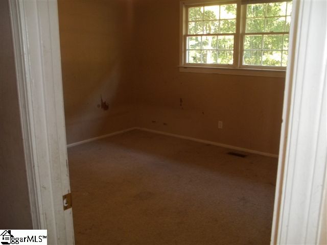 213 Gin Road Piedmont, SC 29673 - Photo 6 of 8 Gallery Image 6