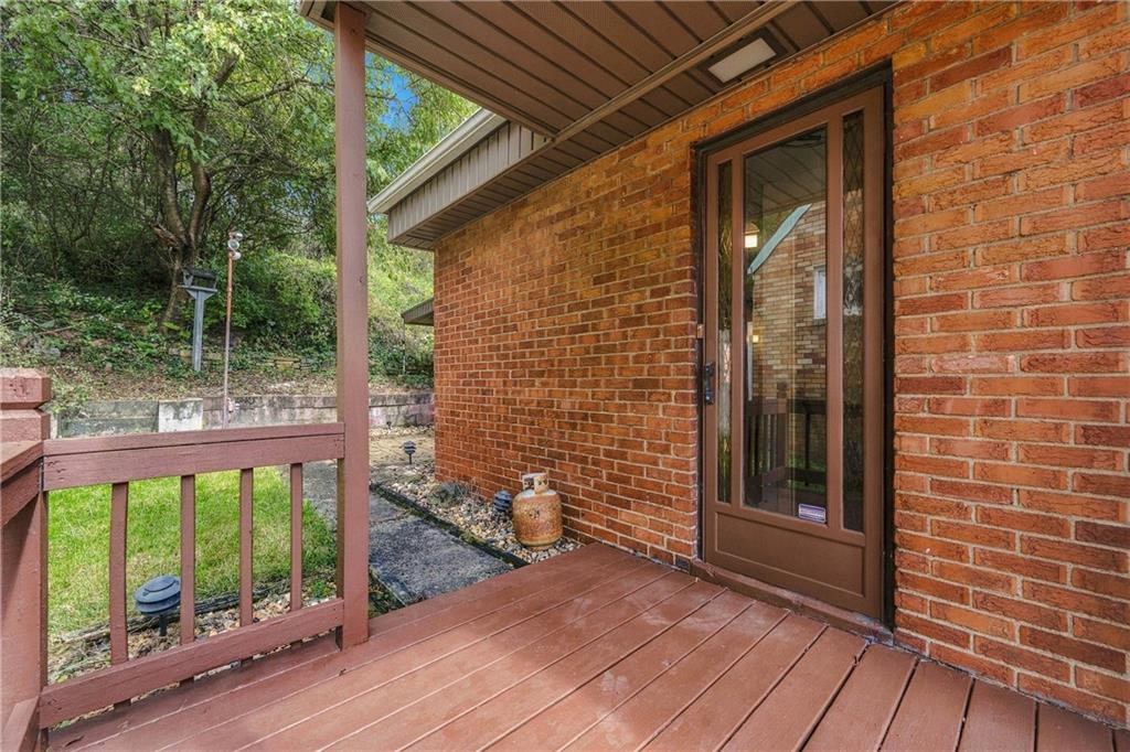 1045 Broughton Road Pittsburgh, PA 15236 - Photo 35 of 44 Gallery Image 35