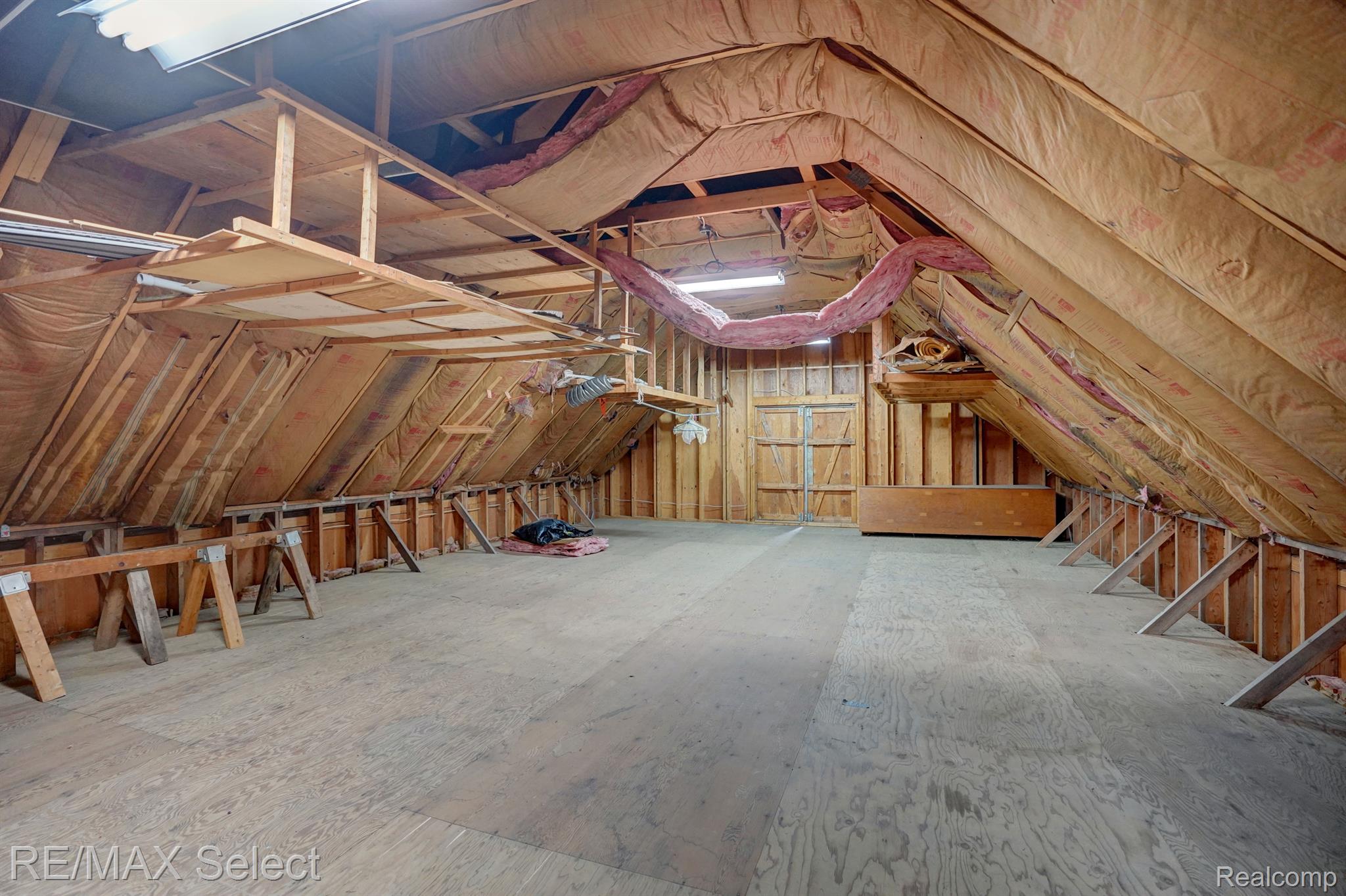 1437 Belsay Road Burton, MI 48509 - Photo 58 of 59 Gallery Image 58