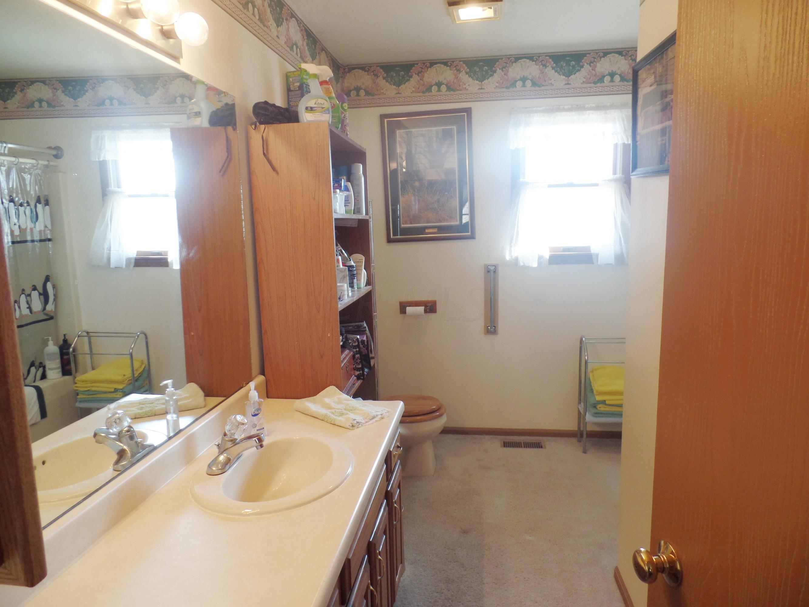 1297 Beaver Run Road Southeast Hebron, OH 43025 - Photo 8 of 19