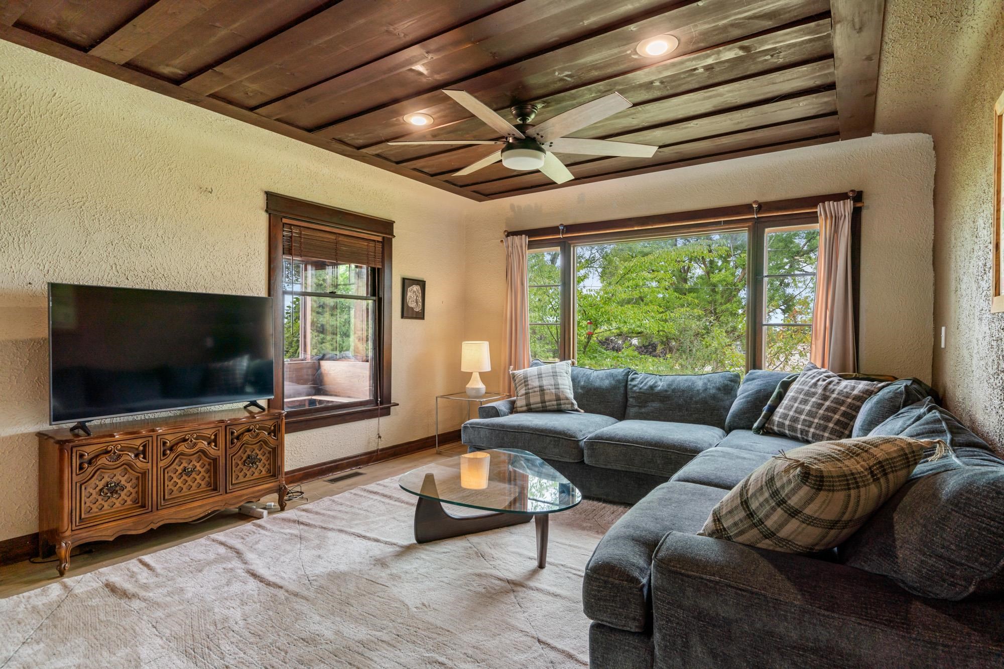 12372 Center Road Traverse City, MI 49686 - Photo 6 of 43