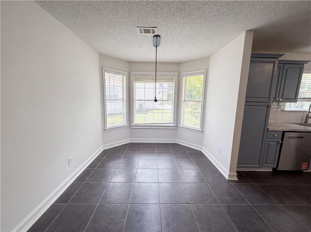 8375 Falling Rocks Way Lithonia, GA 30058 - Photo 7 of 23