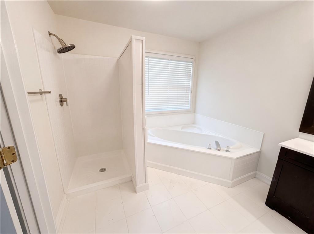 8375 Falling Rocks Way Lithonia, GA 30058 - Photo 10 of 23