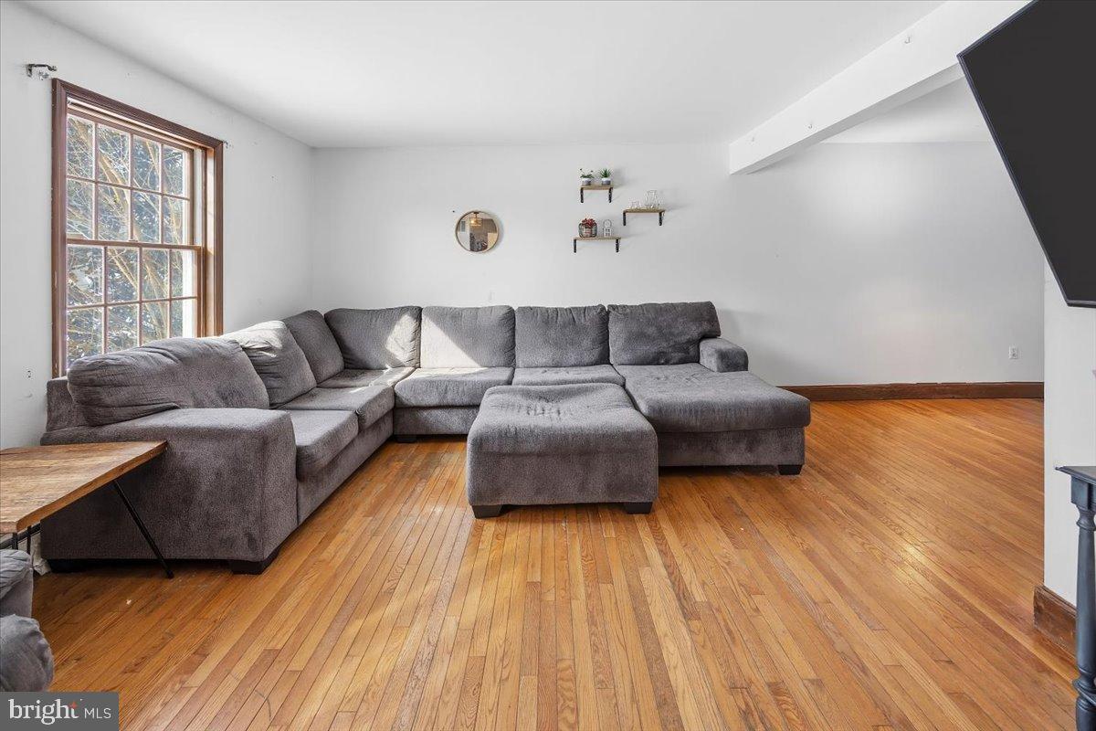 2414 Church Road Cinnaminson, NJ 08077 - Photo 19 of 41