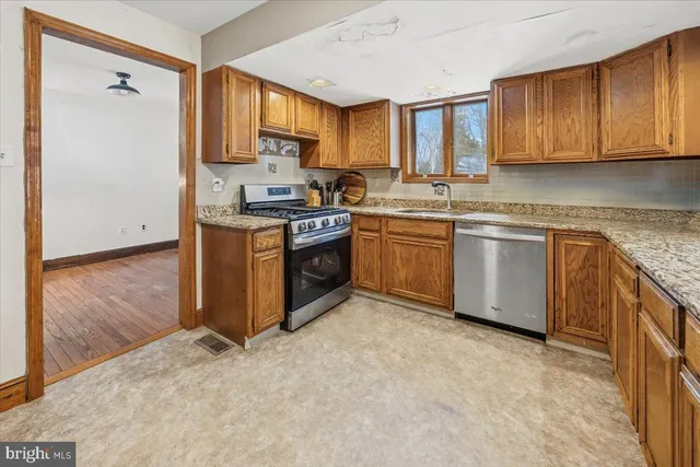 $425,000 | 2414 Church Road, Cinnaminson, NJ 08077