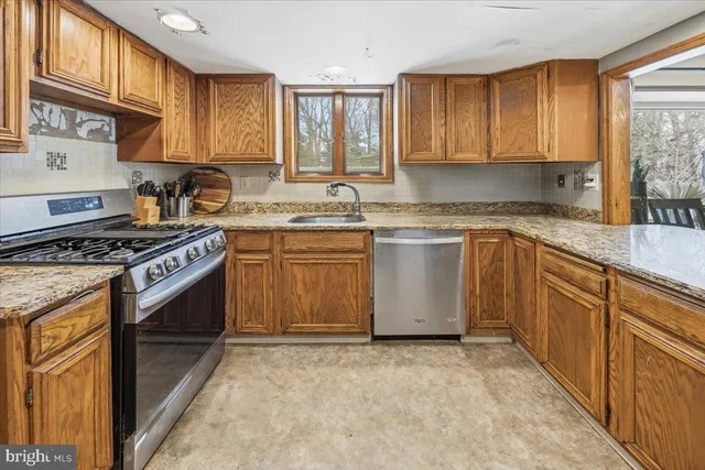 $425,000 | 2414 Church Road, Cinnaminson, NJ 08077