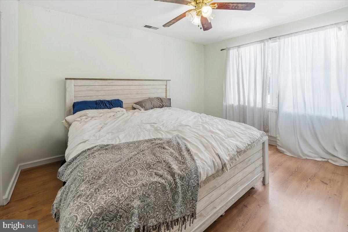 2414 Church Road Cinnaminson, NJ 08077 - Photo 29 of 41 Expansive primary bedroom with en suite.