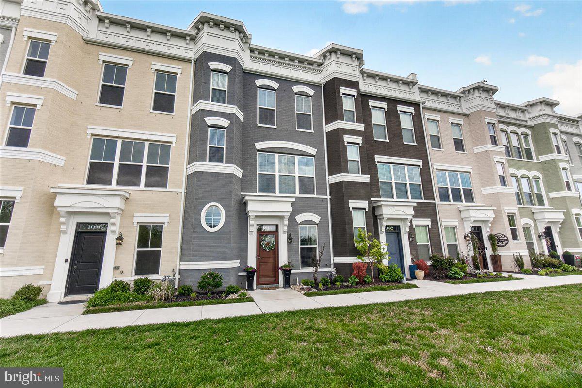 1094 Holden Road Frederick, MD 21701 - Photo 1 of 91 Gallery Image 1