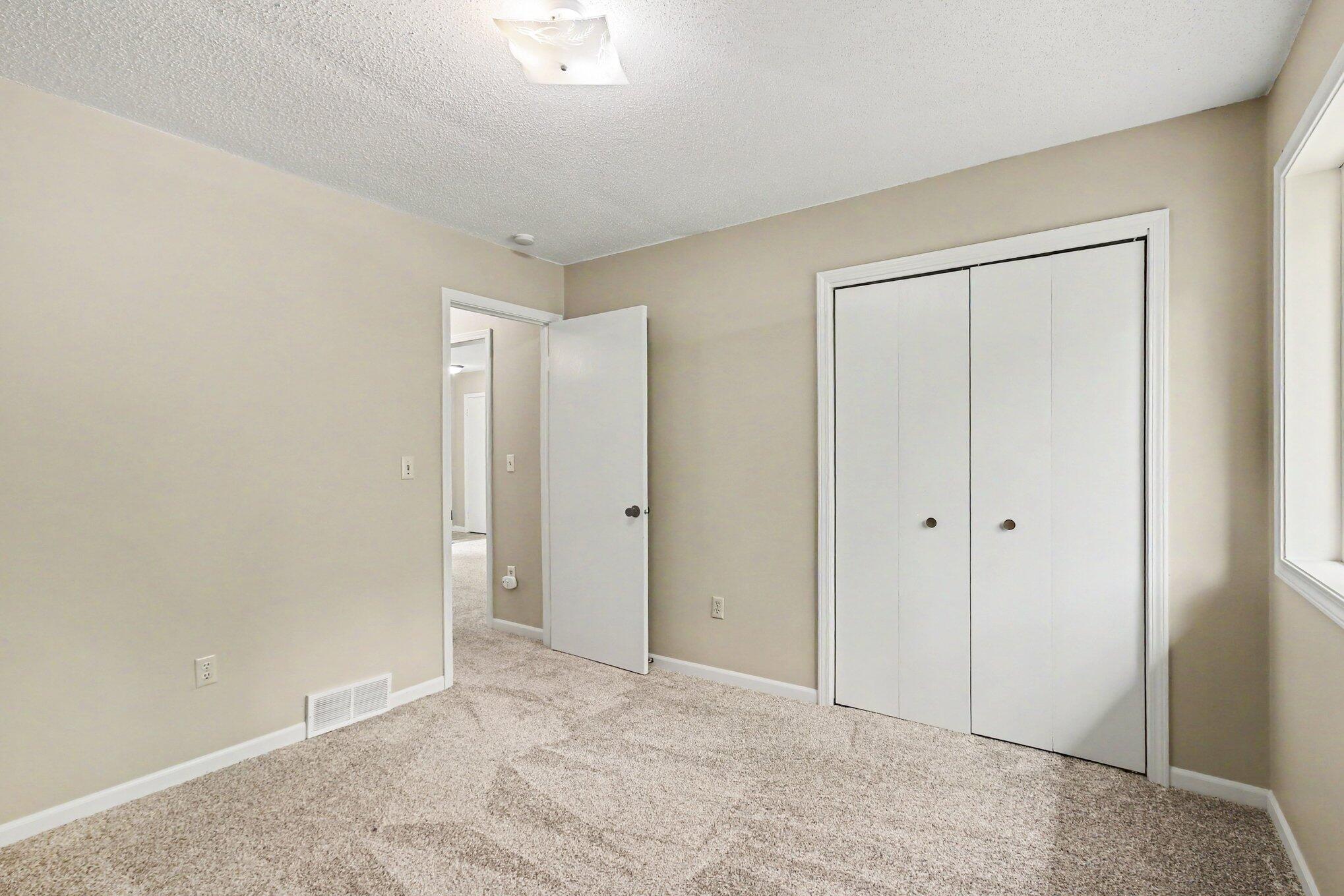 16229 Taft Road Spring Lake, MI 49456 - Photo 25 of 34 025_file_2774
