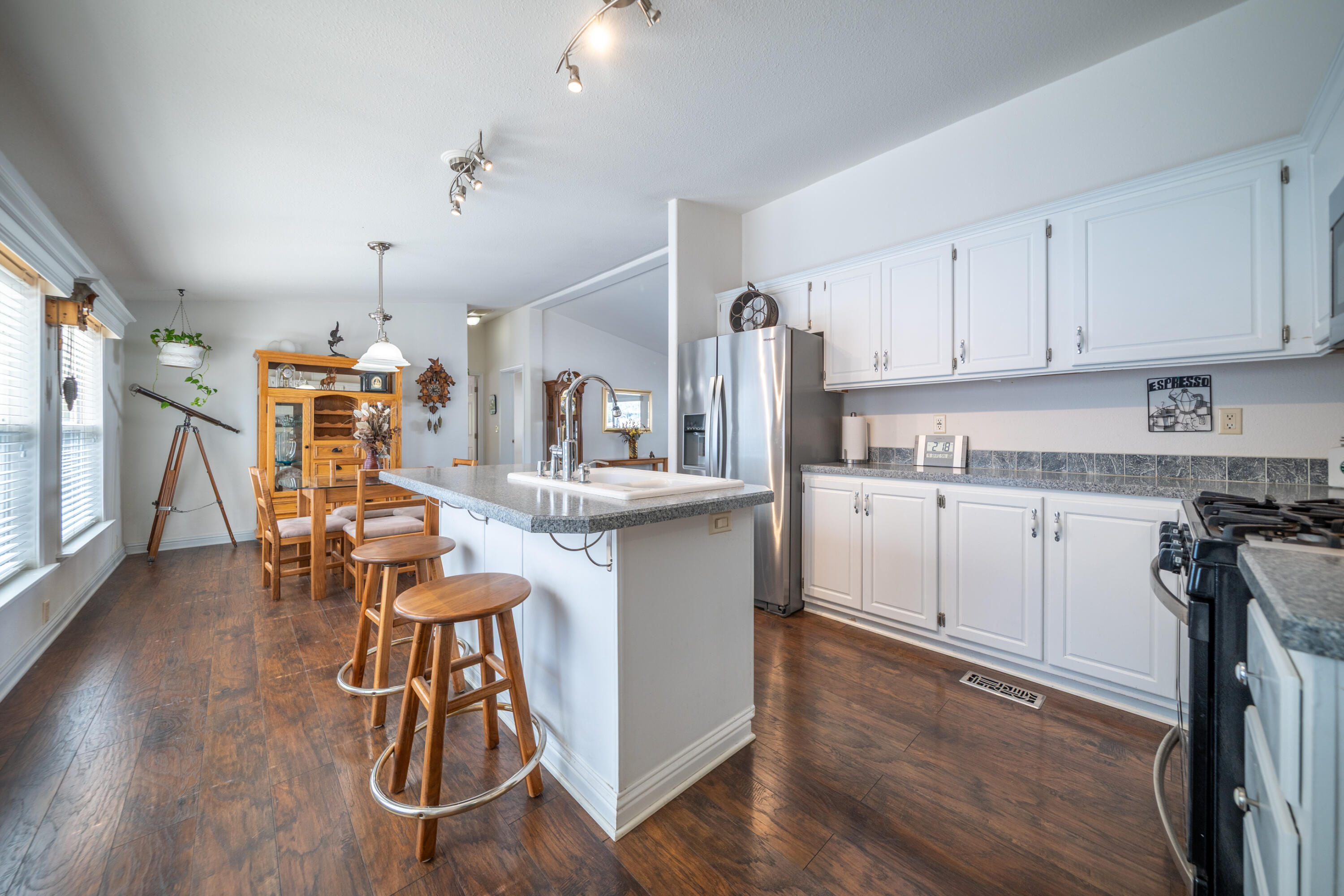 13905 Trinity Mountain Road, Unit 80 French Gulch, CA 96033 - Photo 12 of 38 13905 Trinity Mountain Rd #80-20