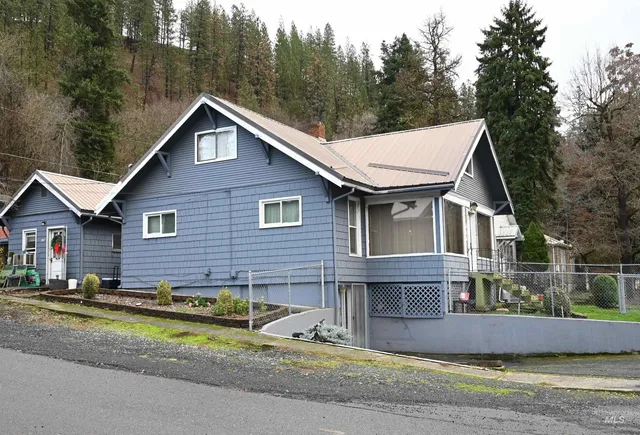 $380,000 | 646 Riverside Avenue, Orofino, ID 83544