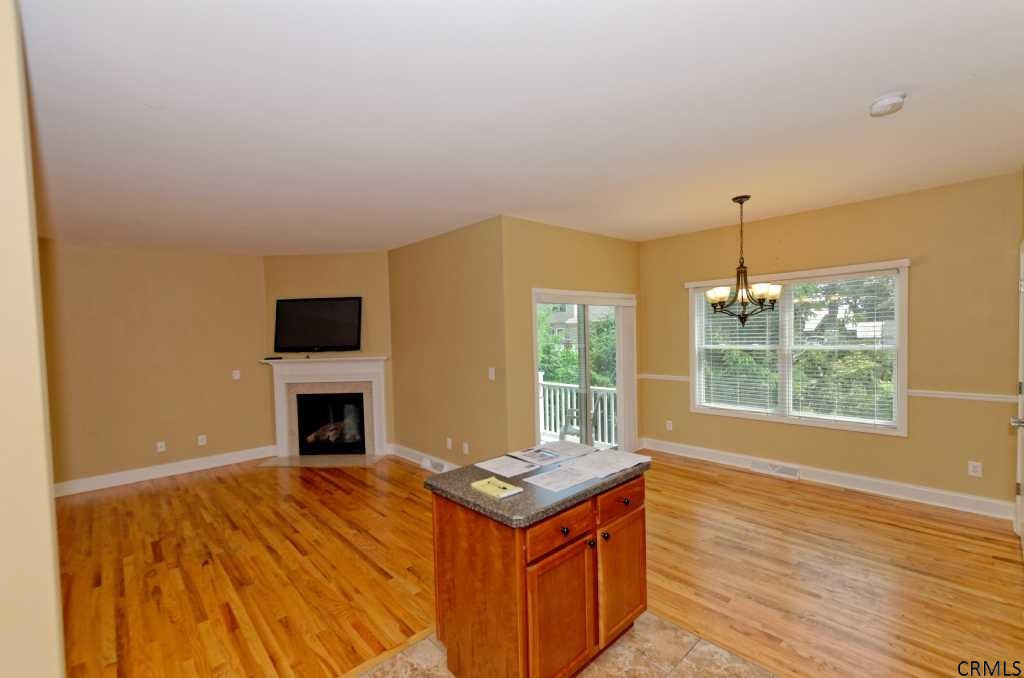 32 Laura Lane Niskayuna, NY 12304 - Photo 13 of 25 Photo 13